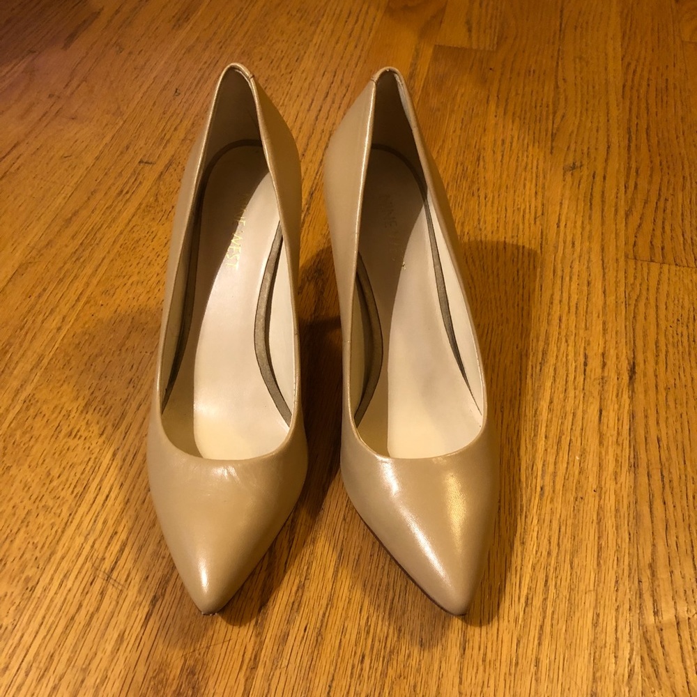 Nine West Leather Heels 8M  3 1/2” heel